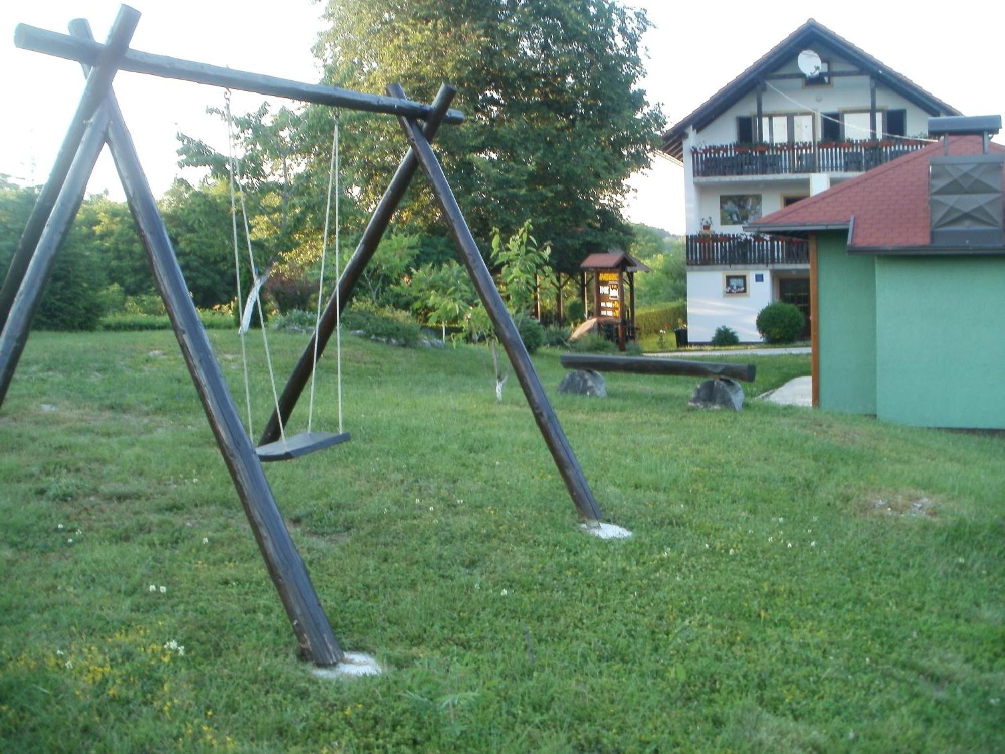 ホテル House Pavlic グラボヴァツ エクステリア 写真