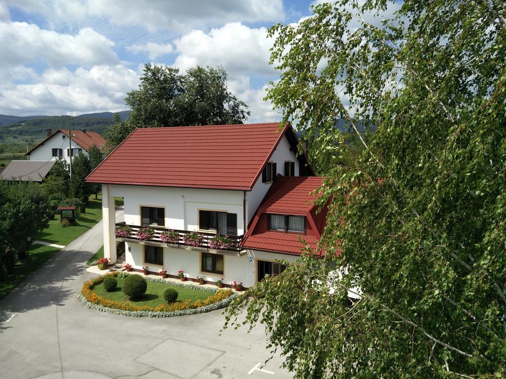 ホテル House Pavlic グラボヴァツ エクステリア 写真