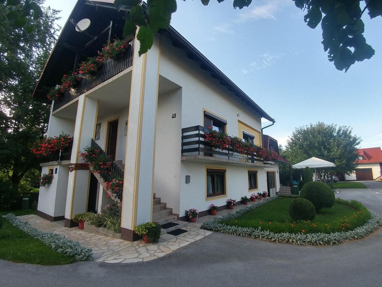 ホテル House Pavlic グラボヴァツ エクステリア 写真